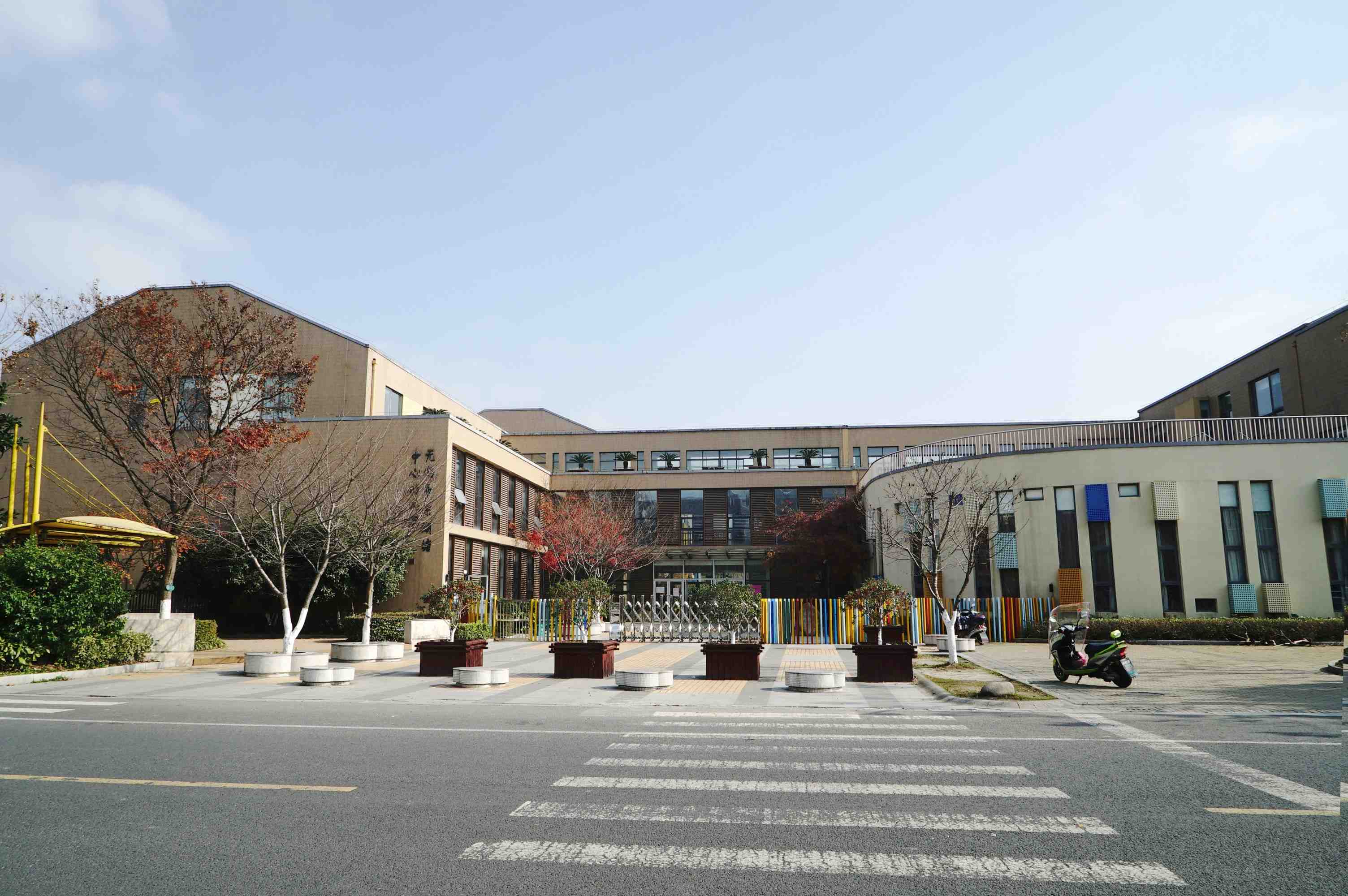 東湖塘中心幼兒園